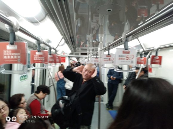 百度胖老师吧上海市公安局轨道交通分局石宇玉老师求救 微信抖音快手百度贴吧百科图片视频知道搜索上海胖老 ...